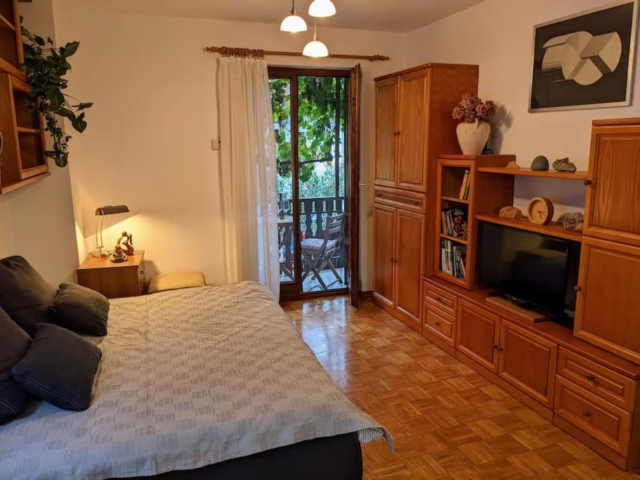 Apartment Kolodvor Dornberk Esterno foto